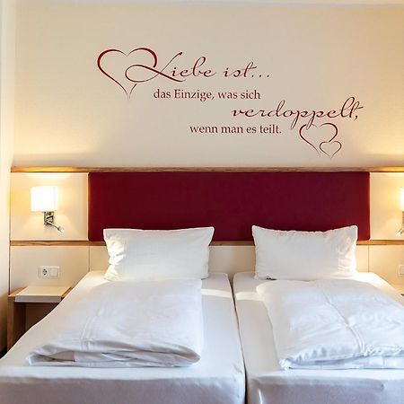 Hotel Sleepbeeone Wilhelmshaven Zewnętrze zdjęcie