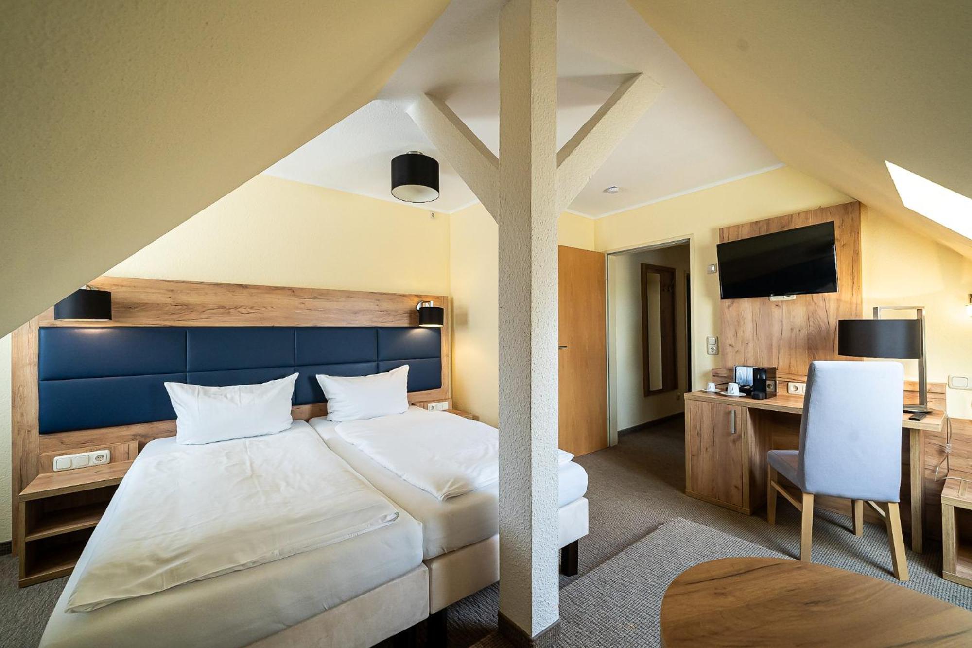 Hotel Sleepbeeone Wilhelmshaven Zewnętrze zdjęcie