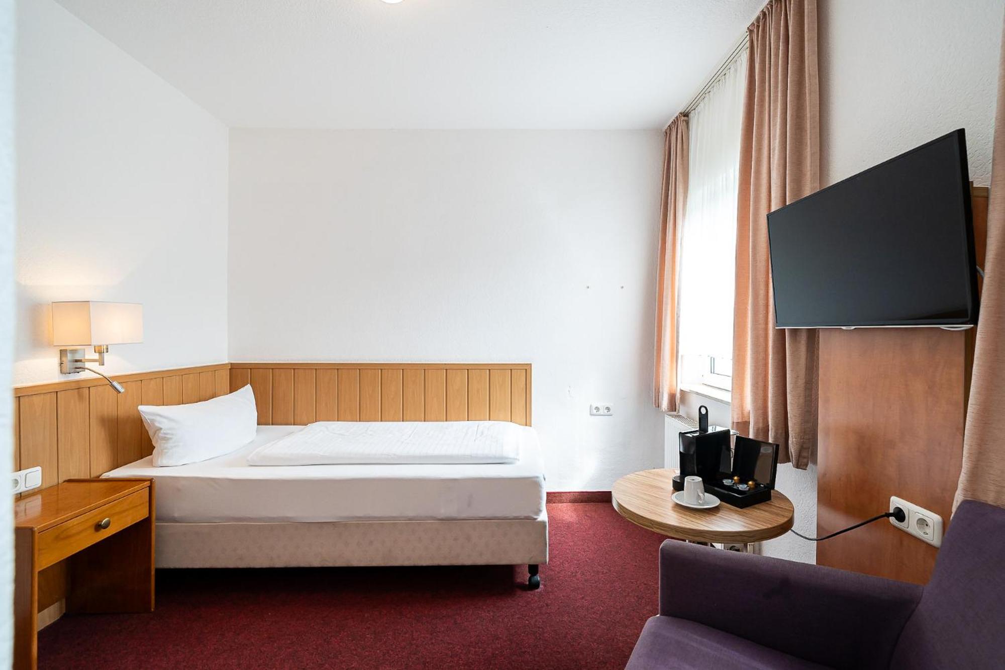 Hotel Sleepbeeone Wilhelmshaven Zewnętrze zdjęcie