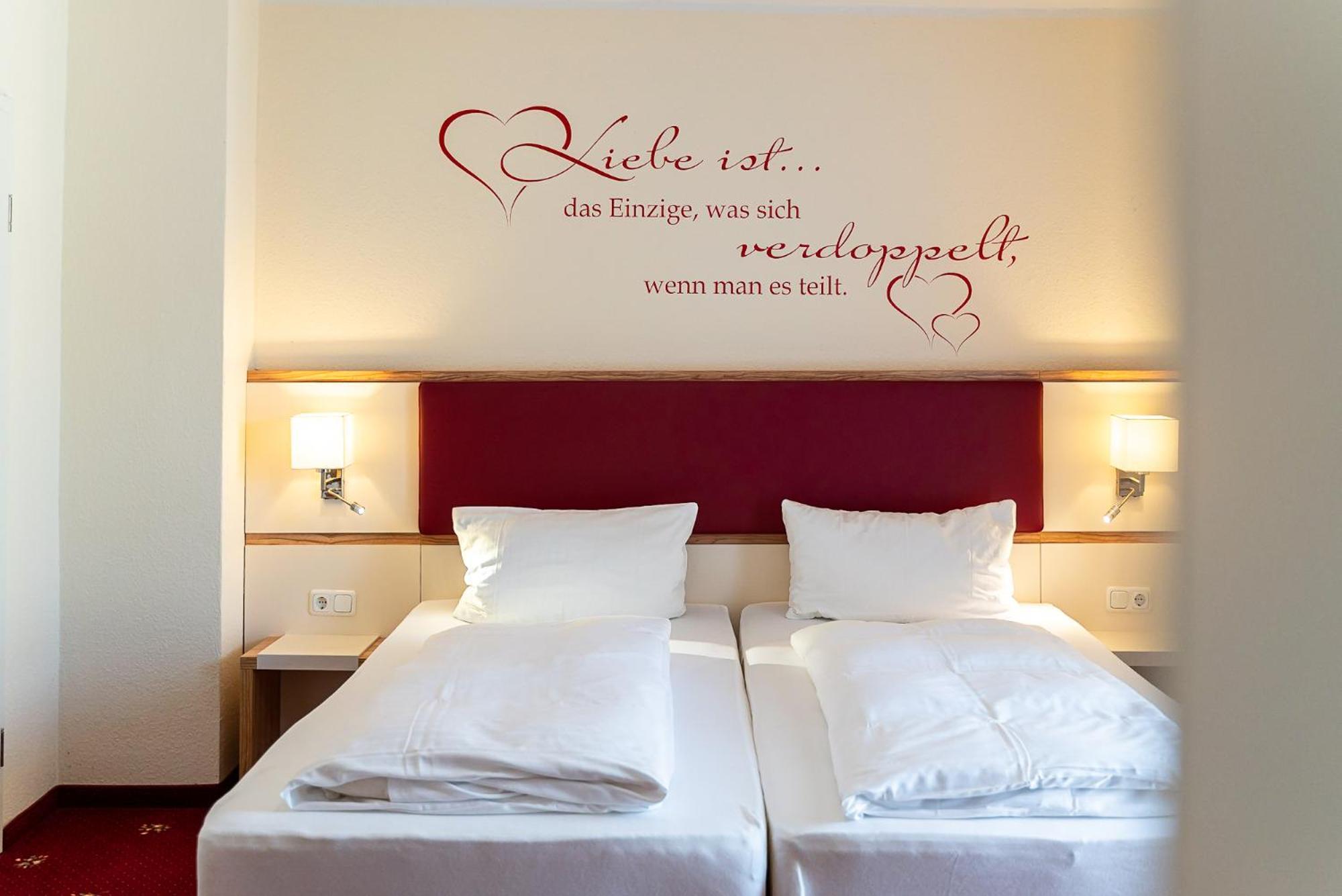 Hotel Sleepbeeone Wilhelmshaven Zewnętrze zdjęcie